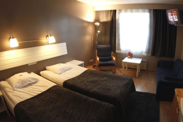 SAARISELKA SANTAS HOTEL TUNTURI (Laponia)